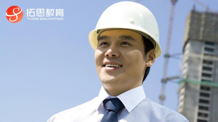 福建消防“五四”放歌《青春绽放火焰蓝》
